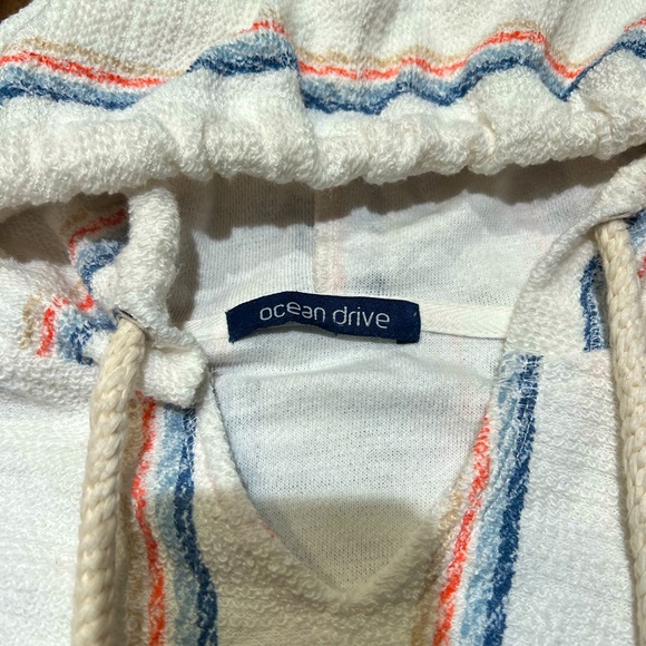 Beach hoodie - Picture 2 of 3